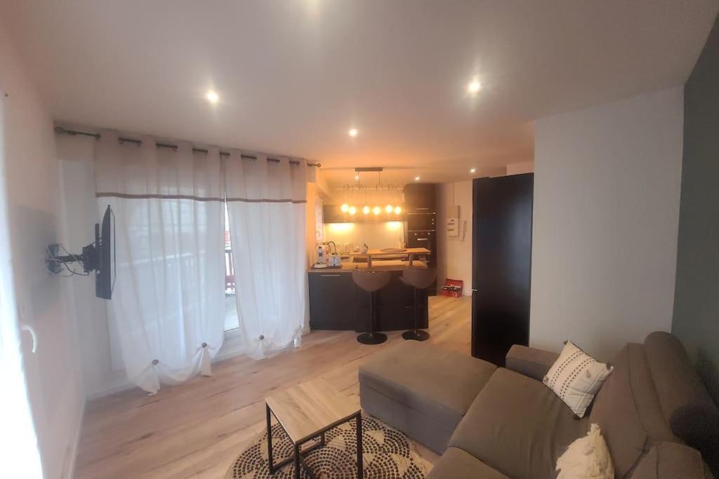 카브레톤 Magnifique T2 Meuble Au Pied Du Port 아파트 외부 사진